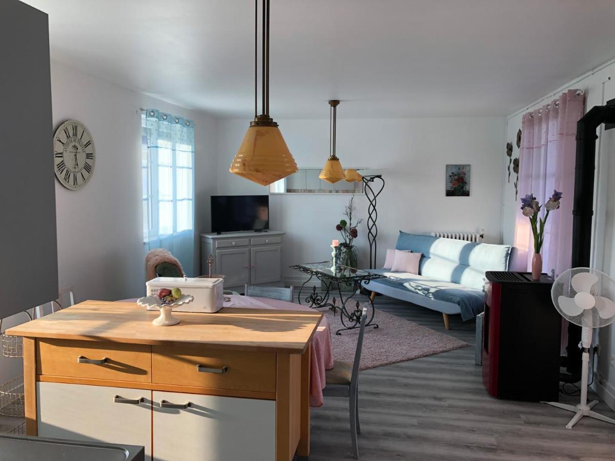 Appartement In Chateau Saint Claude An Der Saone Mantoche Kültér fotó